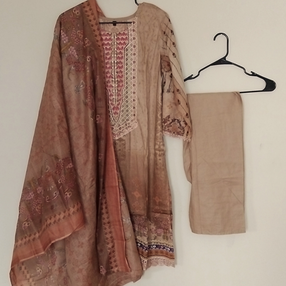 Pakistani Clothes/ Women's Salwar Kameez Set